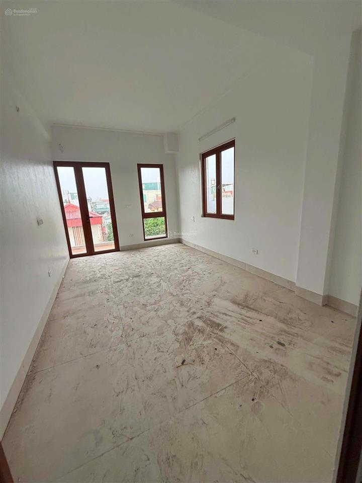 Cho thuê nhà mặt phố tại 49/29 thúy lĩnh, 48 triệu, 500m2, 2pn, 6wc, giá cực chất