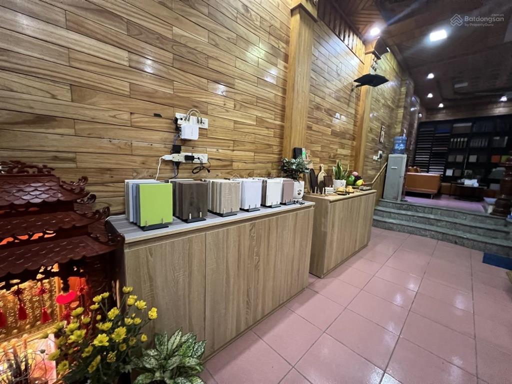 Cho thuê nhà 5 tầng ngõ 1 đồng me