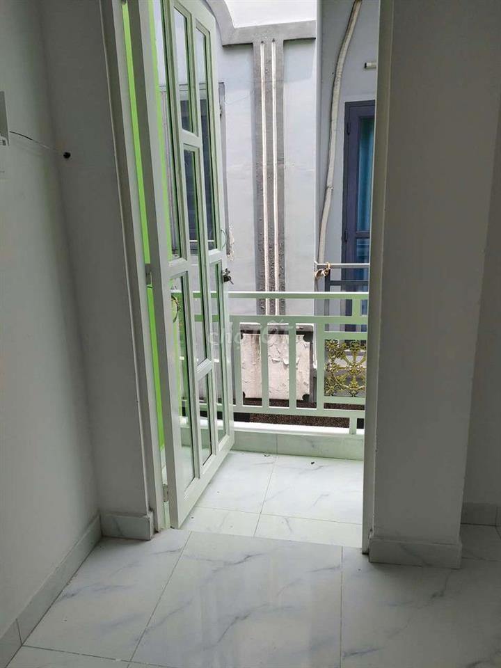 Bán nhà 1 trệt 1 lầu gần khu công nghiệp Xuyên Á, ngã ba Mỹ Hạnh