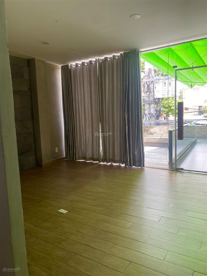 Cho thuê nhà mặt phố số 10 nguyễn xí, bình thạnh