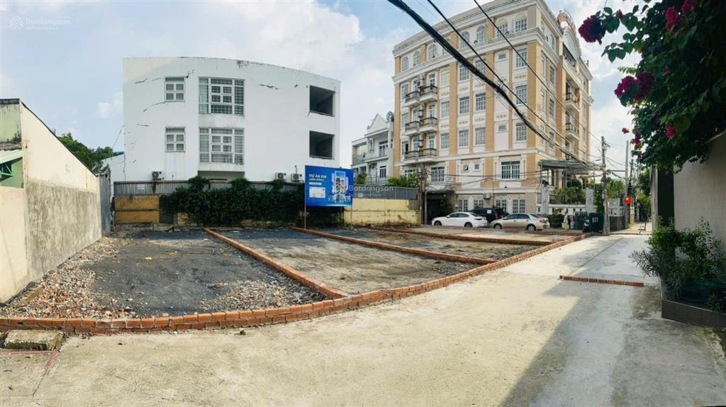 Đất vừa tách sổ 3 nền hẻm 526 cách phạm văn đồng 10m giá f0