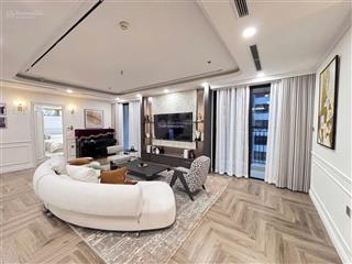 Bán cặp đập thông 04 phòng ngủ  03 ban công  có slot oto để hầm tại timescity.  0914 390 ***