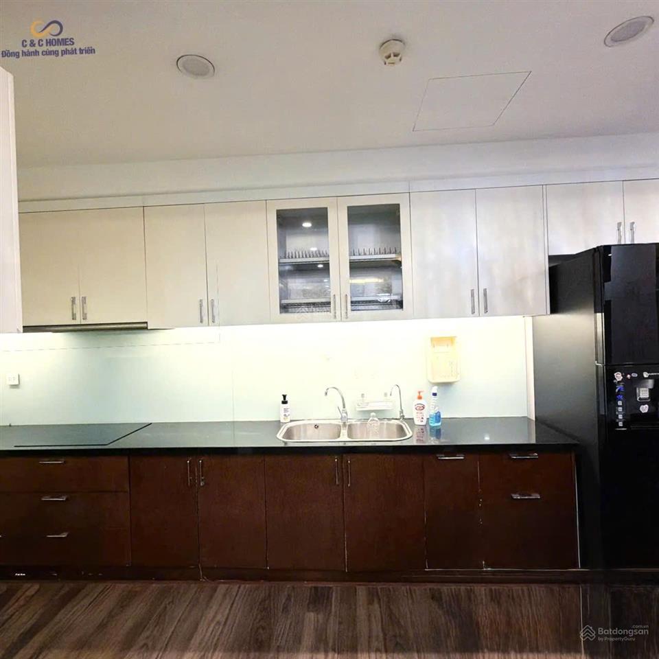 Chính chủ gửi bán căn 3pn tòa vip trung tấm t11 timescity  giá 12,x tỷ.  0914 390 ***