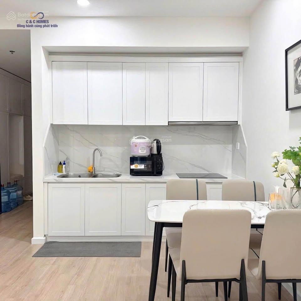 Cần bán nhanh căn 1pn tại tòa t08 timescity  giá chỉ 5,5 tỷ rẻ nhất thị trường.  0914 390 ***