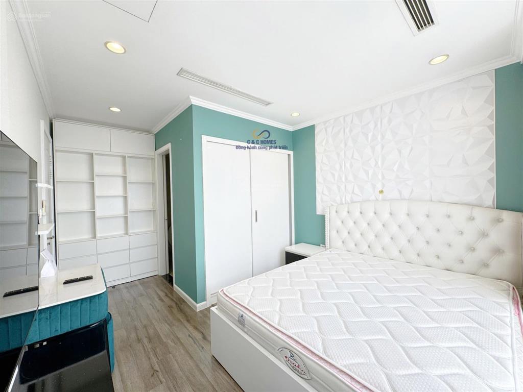 Cắt lỗ sâu bán nhanh  căn 3pn 2vs nhà đẹp tại tòa park hill  chỉ 11,5 tỷ.  0914 390 ***