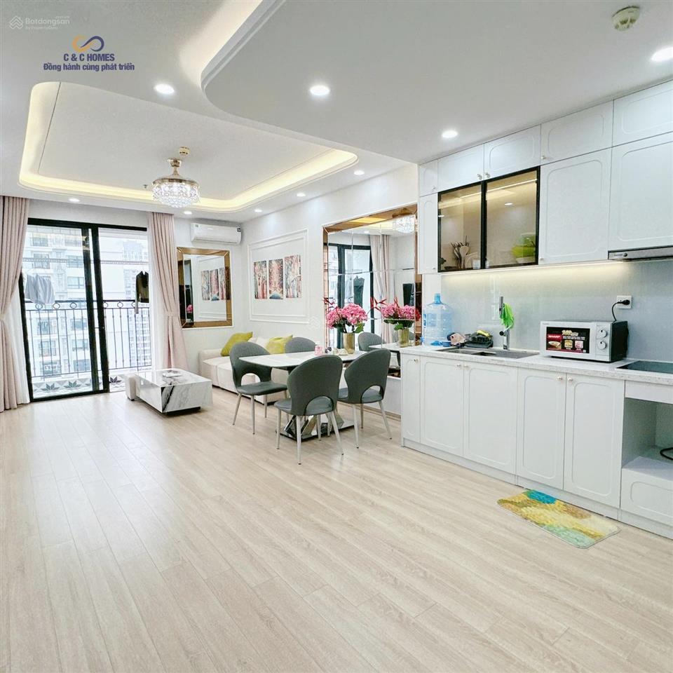 Bán gấp căn 2pn tầng đẹp, ban công nam tại t06 timescity  chỉ 8 tỷ ( có bớt).  0914 390 ***