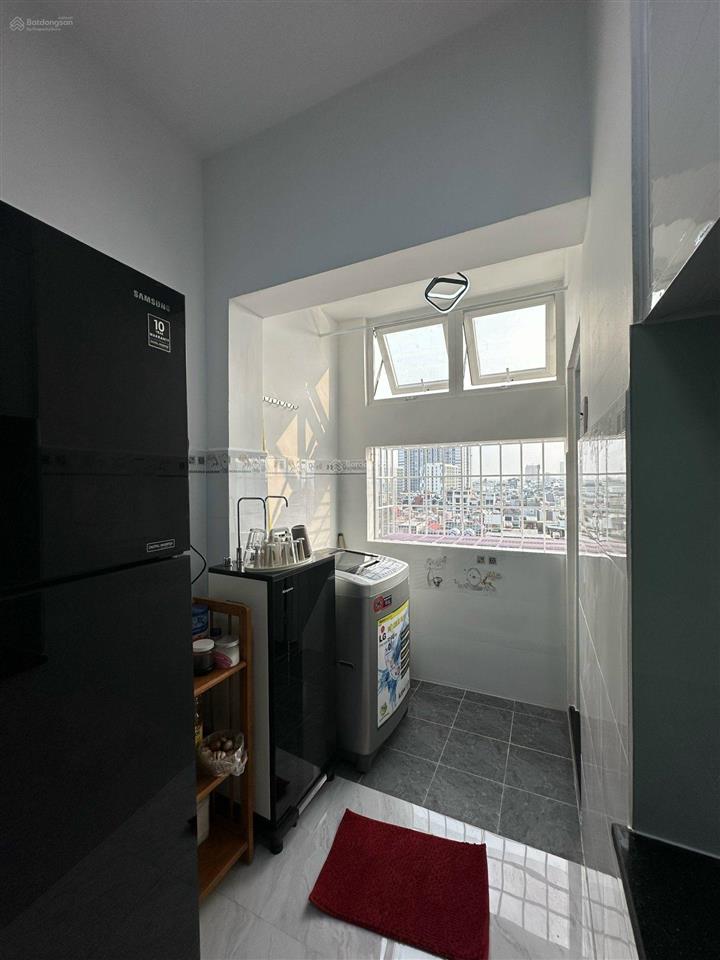 Chính chủ bán căn hộ góc gần đường hậu giang 68m 2pn quận 6