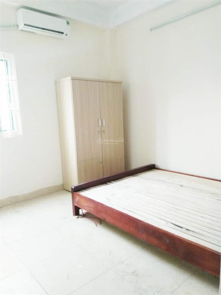 Chính chủ cho thuê phòng trọ đủ nội thất, nóng lạnh, điều hòa ngay chân cầu thăng long, đông anh