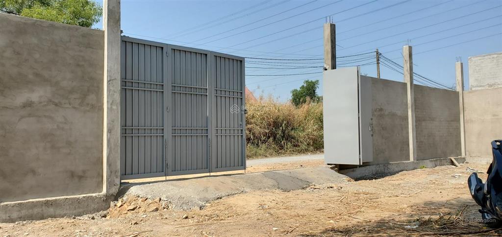 Chính chủ cho thuê gấp đất 605m2 thổ cư full  vị trí vàng làm kho xưởng, villa, café sân vườn