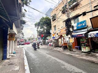 Mặt tiền kinh doanh phùng văn cung, p2, phú nhuận. 9.x . dt  3m x 13m . dt đất 39m vuông.