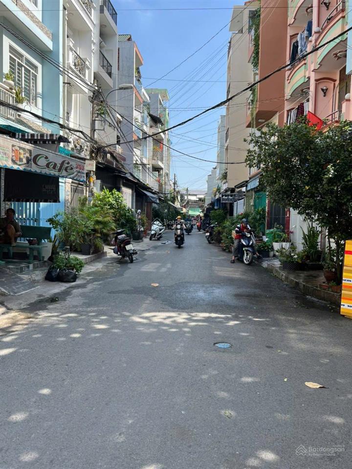 Bán gấp nhà hẻm xe hơi 8m  quận 10  65m vuông đất