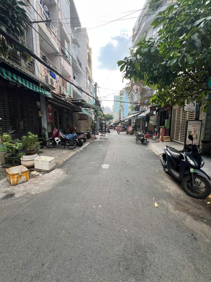 Bán gấp nhà hẻm xe hơi 8m  quận 10  65m vuông đất