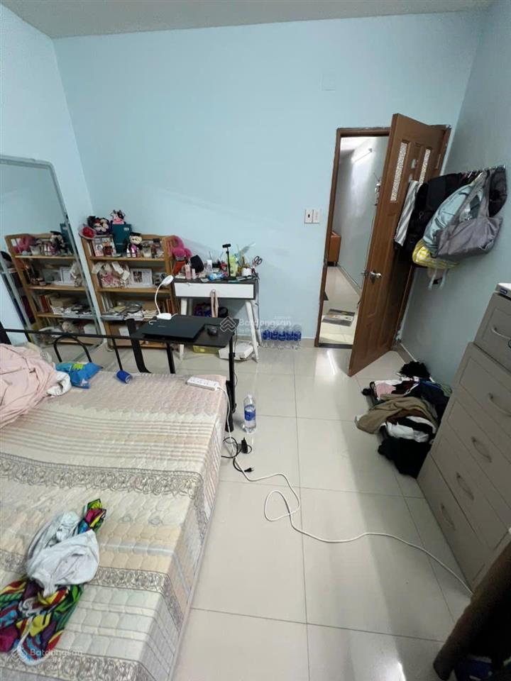 Bán gấp nhà hẻm xe hơi 8m  quận 10  65m vuông đất