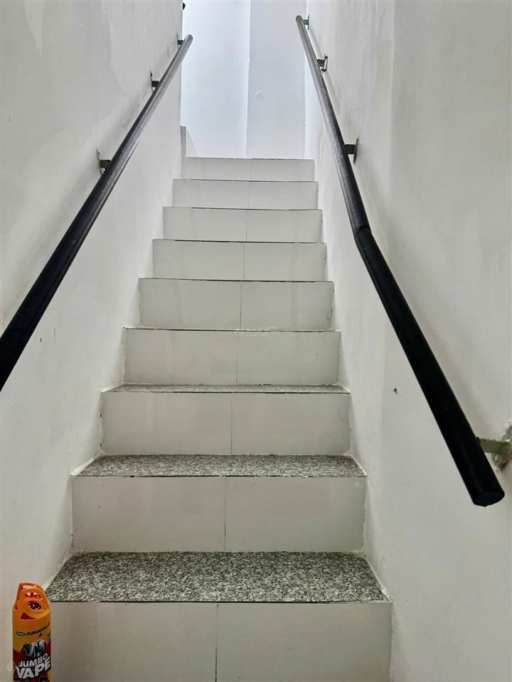 Bán nhà sát mặt tiền đường trần khắc chân, q.1. 3 tầng. 5.x tỷ