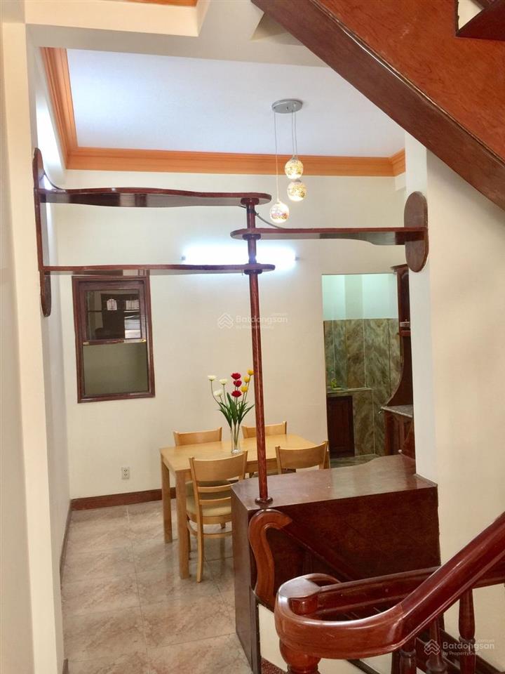 Bán nhà mặt tiền lý thái tổ, p.8, q.10. 4 tầng lầu. giá chỉ 8,5 tỷ