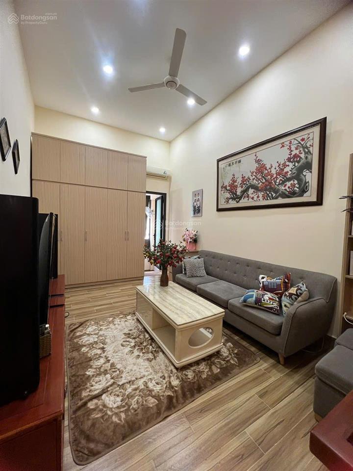 Bán nhà hẻm xe hơi 3 tầng mới đẹp. full nội thất. hẻm 7a thành thái, q.10. nhỉnh 11 tỷ