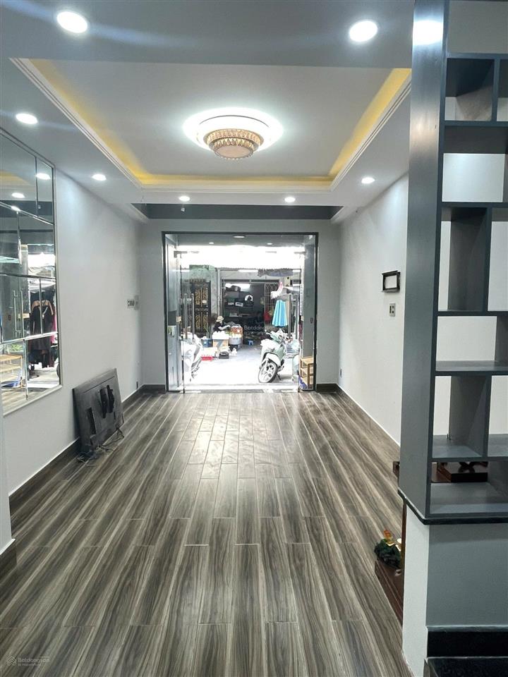 Nhà phố liền kề khu v.i.p him lam chợ lớn. full nội thất xịn đẹp.