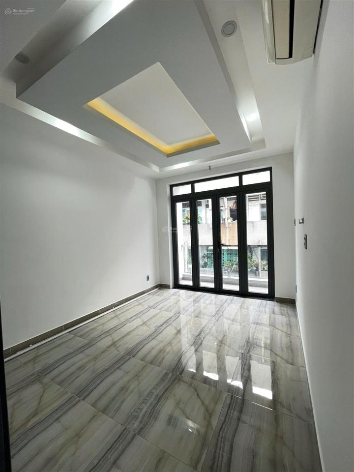 Nhà phố liền kề khu v.i.p him lam chợ lớn. full nội thất xịn đẹp.