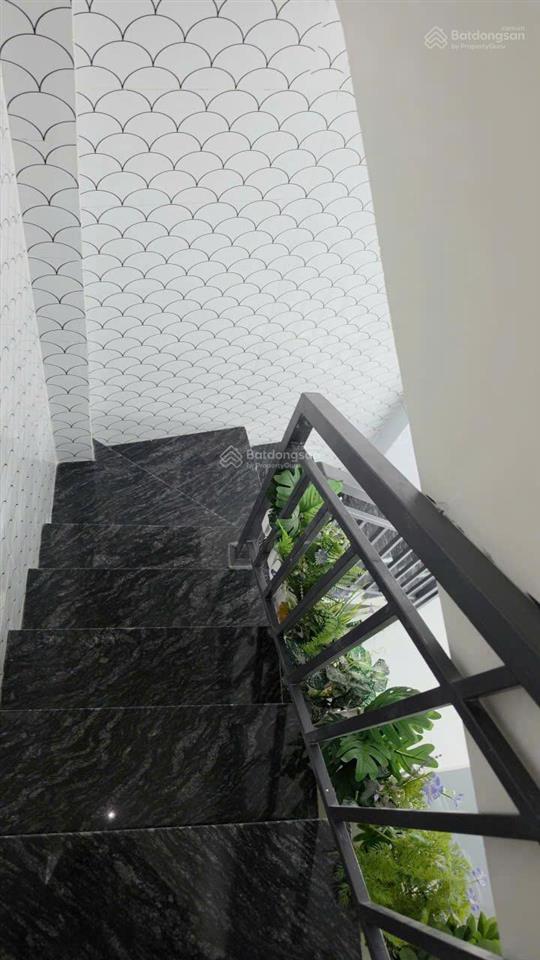 Nhà nhỏ xinh mới đẹp  đường lưu hũu phước, p15, q8  4m x 5m. lửng, 1 lầu. 1,38 tỷ