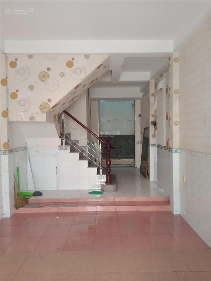 Cho thuê nhà hẻm xe 8m  đường nguyễn đình chiểu, p.5, q.3  3,5m x 15m. 5 tầng. 5pn, 4wc.
