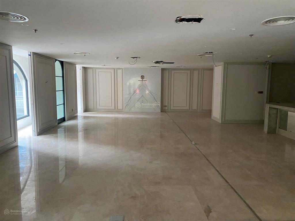 Bql tòa nhà tplace cho thuê mặt bằng vp tầng 2 rộng hơn 800m2 (có chia nhỏ).  bql 0902 197 ***