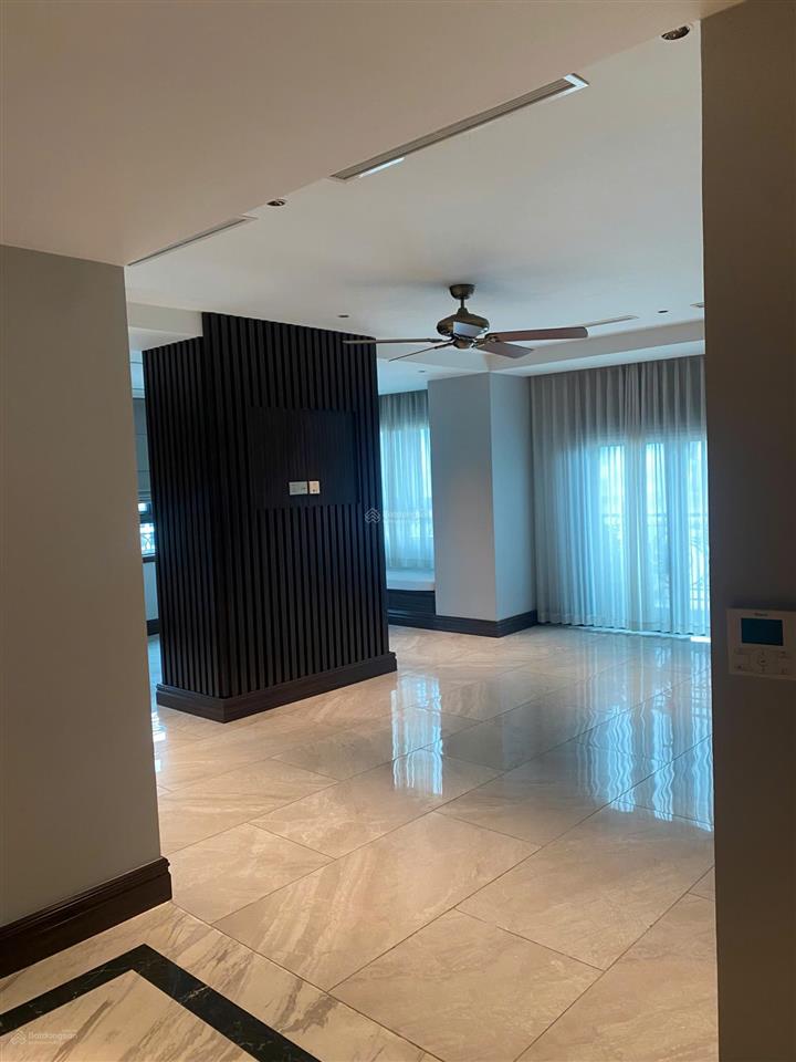 Bql tplace hàng bài mở bán căn hộ siêu vip  510m2(có hỗ trợ chia nhỏ).  xem căn hộ 0902 197 ***