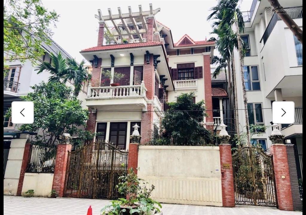 Biệt thự vườn đào đối diện heritage, gần lotte mall  193m2 mt 13m 4 tầng, giá thoả thuận