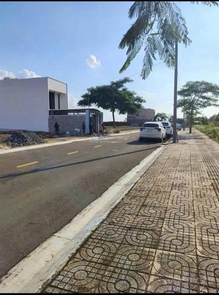 Bán lô đất đường nhựa 15m,ngay sát hồ mát mẻ p.hắc dịch phú mỹ,dt5x42 giá 1.050ty quá rẻ