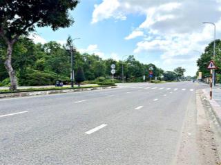 Bán siêu phẩm mt cách mạng tháng tám trung tâm phú mỹ, dân cư đông đúc, dt 5x23m full thổ giá 5.2tỷ
