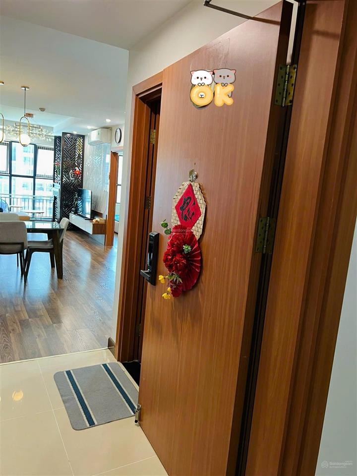 Chính chủ bán căn hộ 2pn goldmark city 78m2 full nội thất có slot ô tô, view tttm