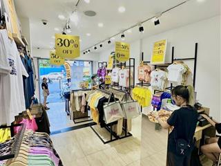 Tôi bán lỗ nhà mặt tiền lớn phạm hùng, q8, 5.5x17m, cho thuê 38tr/th, 16ty8
