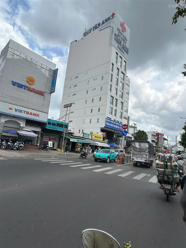 Chính chủ 1 đời bán gấp nhà 4 lầu, mt phạm hùng, quận 8, kd ngay, 5.5x7m, 16.8 tỷ