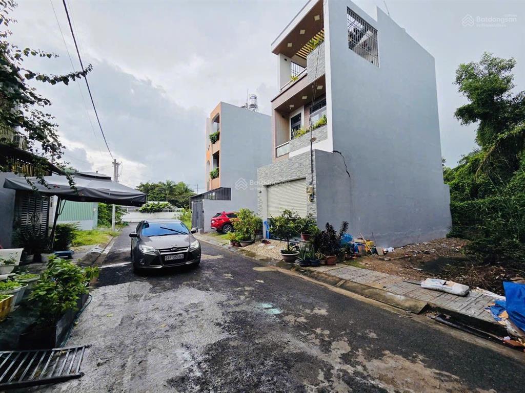 Kẹt tiền bán gấp lô đất hẻm 178 long thuận, long phước, tp. hcm