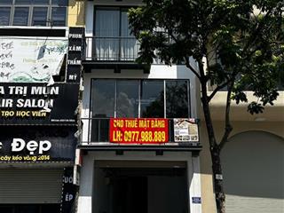 Giá 19,5 tỷ chính chủ bán nhà mặt phố trương công giai, 42m2, thang máy kinh doanh ngay