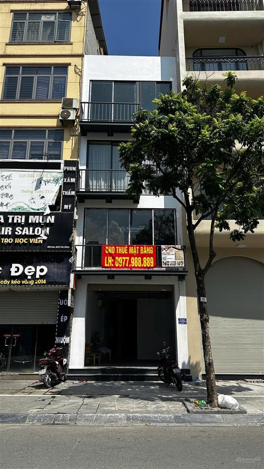Giá 19,5 tỷ chính chủ bán nhà mặt phố trương công giai, 42m2, thang máy kinh doanh ngay