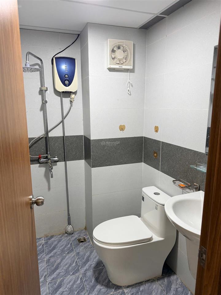 Bán ch 2pn, 2wc giá siêu hời 3,6 tỷ tại chung cư stown tham lương, q12, hcm