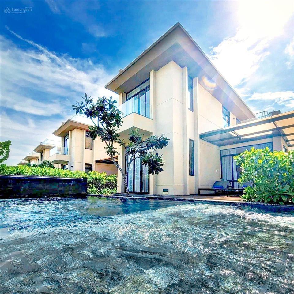 Bán nhanh biệt thự bãi dài cam ranh mystery villas nguyễn tất thành giá từ 9.1 tỷ  0909 955 ***