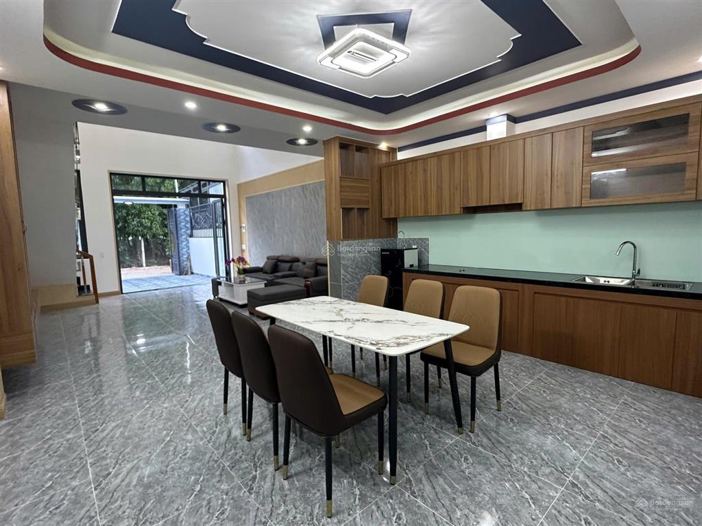 Bán nhà lầu lửng xây mới 100% chưa sử dụng, ngay kcn mỹ phước 3