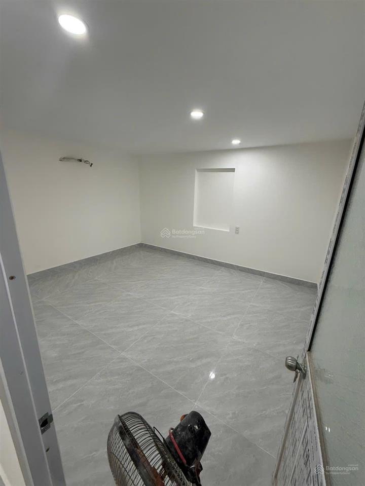 Bán nhà trục kinh doanh vip, đường 15m phạm hùng  hoà xuân  tp đà nẵng