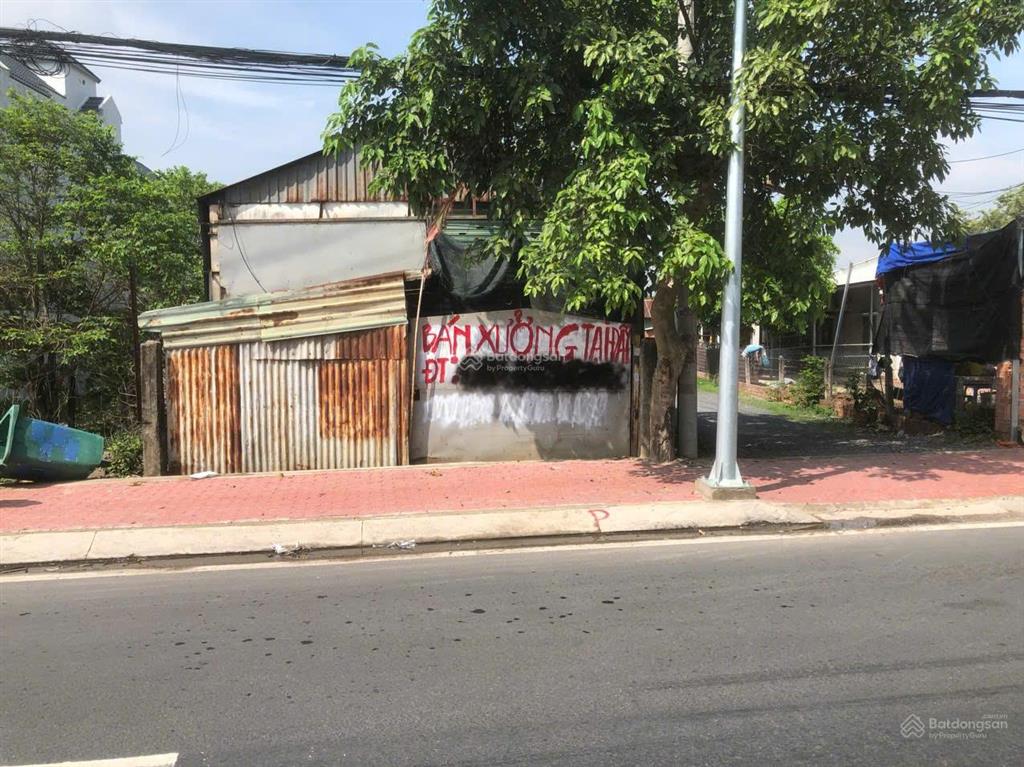 Hạ giá 500tr! lô đất có nhà xưởng cũ mt đường tỉnh lộ 8, dt 195m, full thổ, xã hòa phú