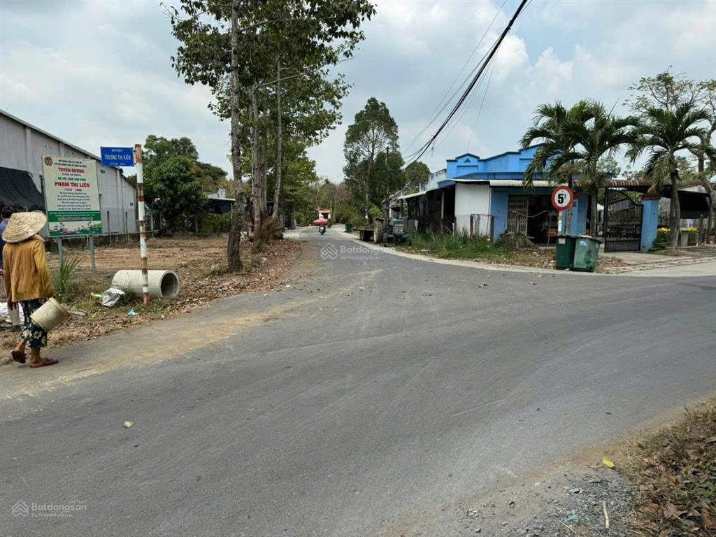Bán lô đất góc 2 mt đường trương thị kiện, dt 198m2, có 120m thổ, kdc hh, xã thái mỹ