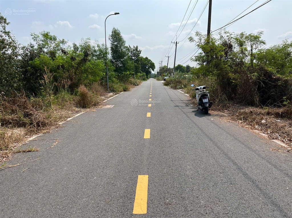 Bán gấp lô đất mặt tiền đường nguyễn thị lèn rộng 10m, dt 325m2, full thổ, xã trung an