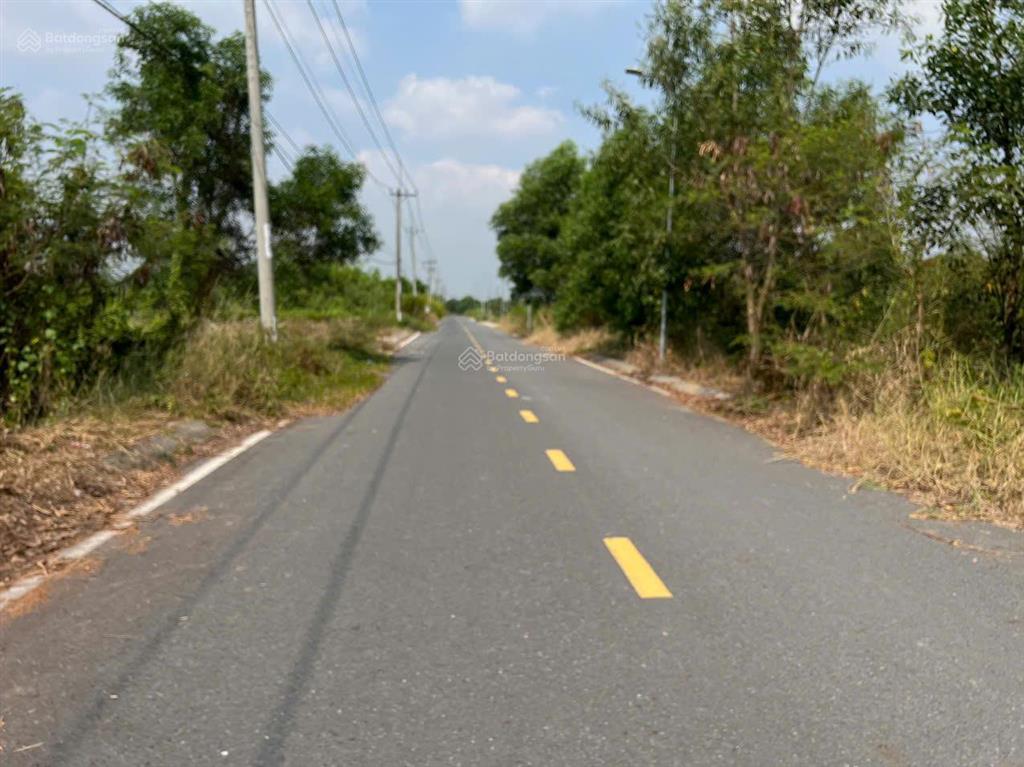 Bán gấp lô đất mặt tiền đường nguyễn thị lèn rộng 10m, dt 325m2, full thổ, xã trung an