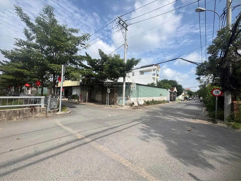 Cho thuê nhà mặt tiền đường thạnh lộc 43, kp57, phường an phú đông