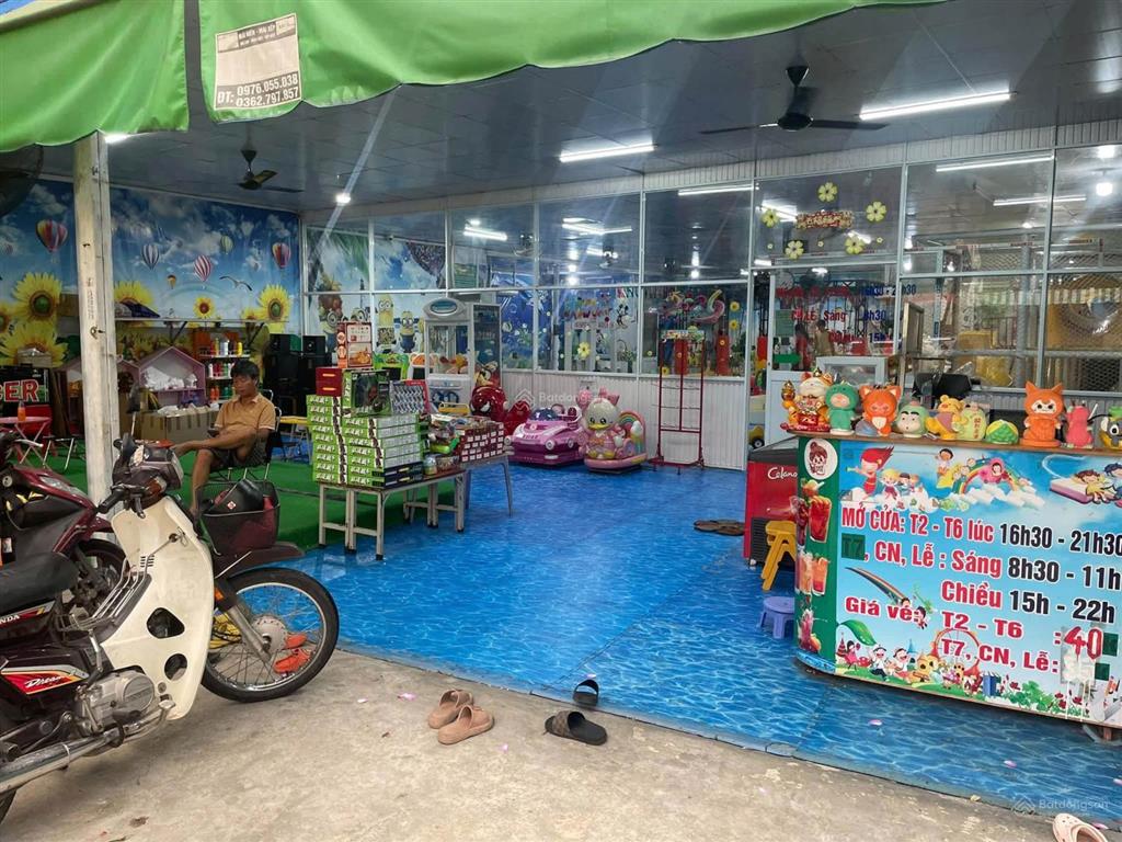 Cho thuê nhà mặt tiền lớn 300m2 đường ttn 01, phường đông hưng thuận (gần bến xe an sương)