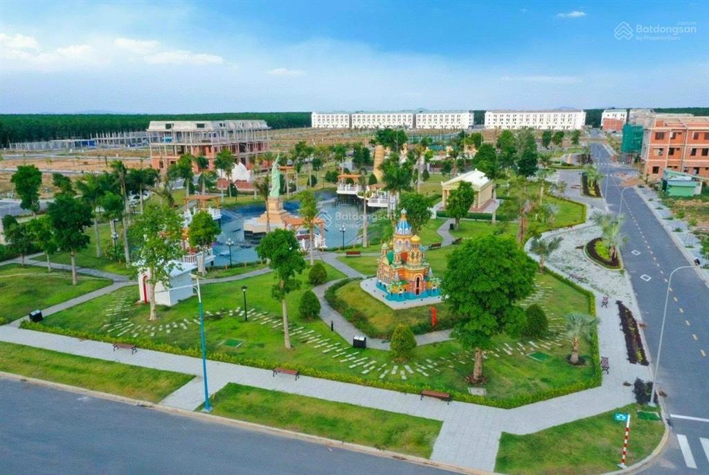 Bán đất vị trí vàng mặt tiền dt 769 century sân bay long thành, sổ hồng thổ cư 100%.  0936 633 ***