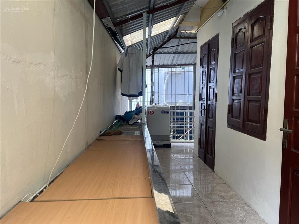 Cho thuê phòng khép kín ngõ 192 kim mã, giá 2.500.000đ/tháng (free gửi xe máy)