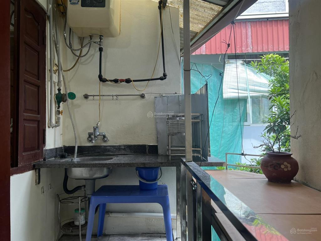 Cho thuê phòng khép kín ngõ 192 kim mã, giá 2.500.000đ/tháng (free gửi xe máy)