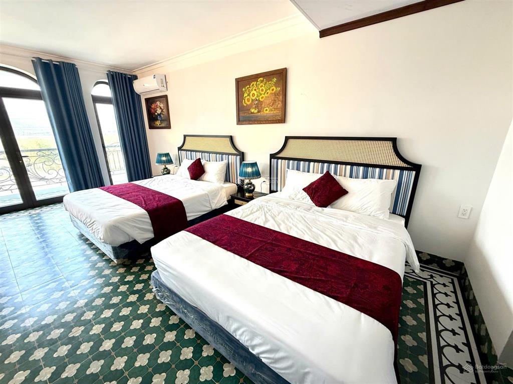 Bán mảnh đất vàng 596m2 nở hậu mặt tiền 13m  tại sơn hào sát bãi biển ngọc tuyệt đẹp