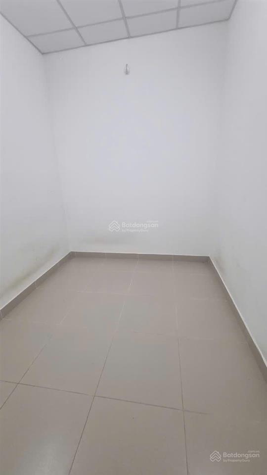 Mặt tiền kinh doanh nguyễn thị thập 4x20m 1 lầu 3pn 2wc trệt trống suốt